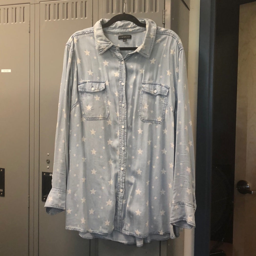 Lane Bryant Size 22/24 Faded Denim Star Blouse